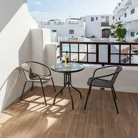 Apartamento GOLDEN Teguise Costa Teguise Esterno foto